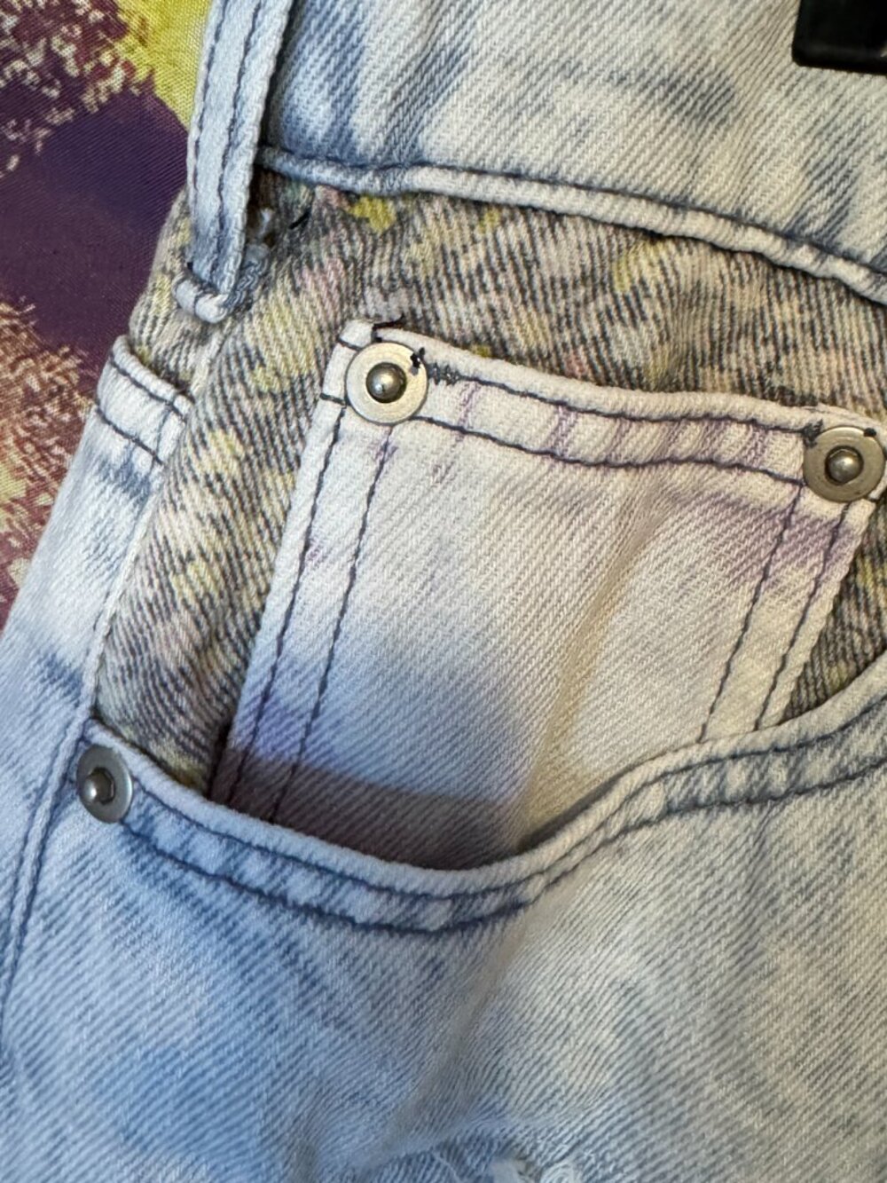 Oli & Hali - Mineral Wash Wide Leg Jeans with Star Patchwork Detail - Light Wash - Picture 3 of 10